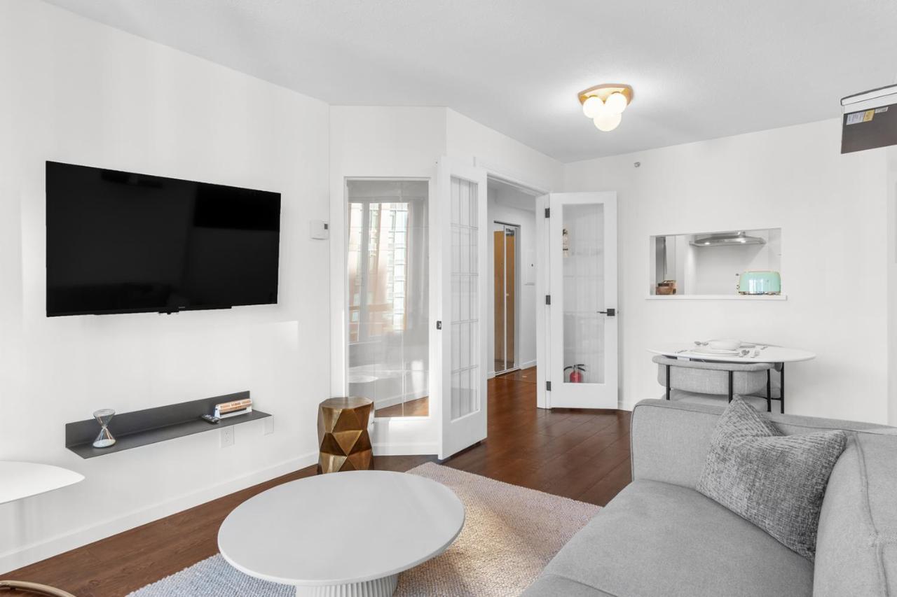 バンクーバーDowntown Luxury 1Br Coal Harbourアパートメント エクステリア 写真