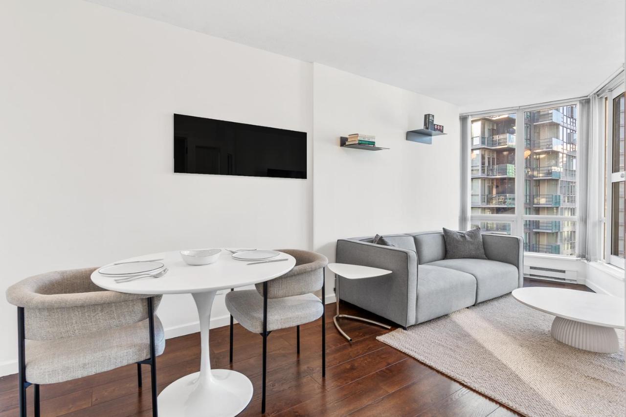 バンクーバーDowntown Luxury 1Br Coal Harbourアパートメント エクステリア 写真